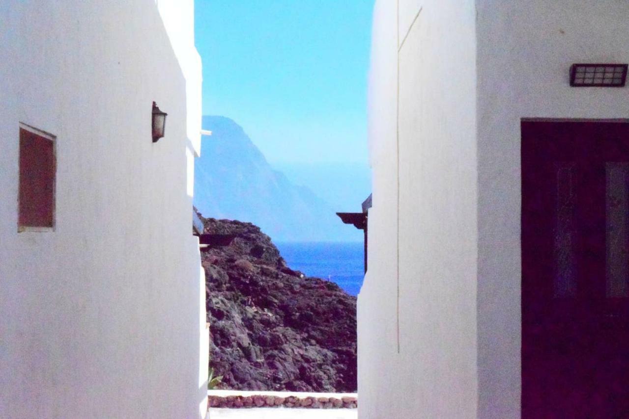 North Cliff Apartment *The Ocean Beneath Your Feet* Gáldar Εξωτερικό φωτογραφία